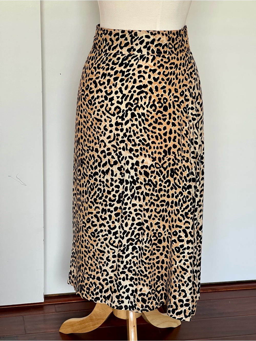 Faithful the Brand leopard print wrap skirt - Picture 5 of 12